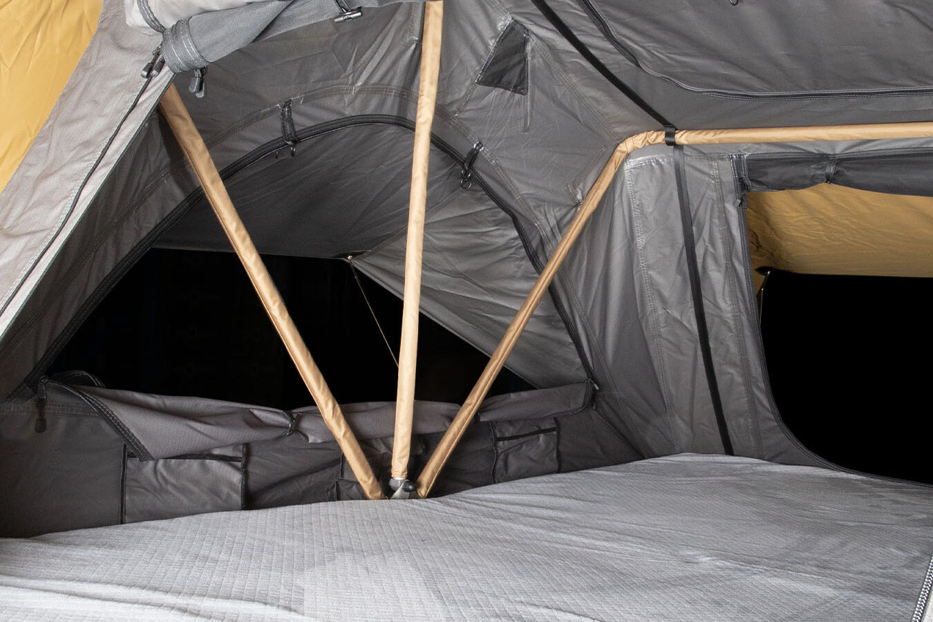 Tente de toit Oural – Image 9